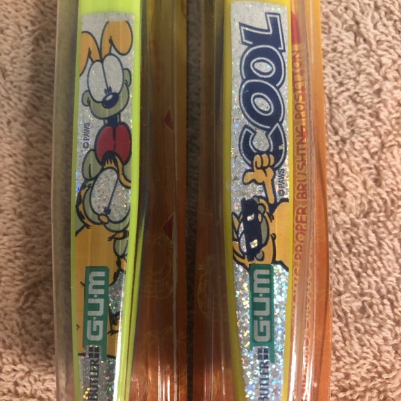 Vintage 1980’s Butler Gum Garfield & Odie Kids Toothbrushes Soft #218 NIP - Picture 5 of 7
